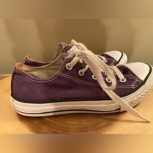 Converse All‎ Star Purple canvas sneakers shoes Size 1 Kids Chuck Taylor - Picture 5 of 9